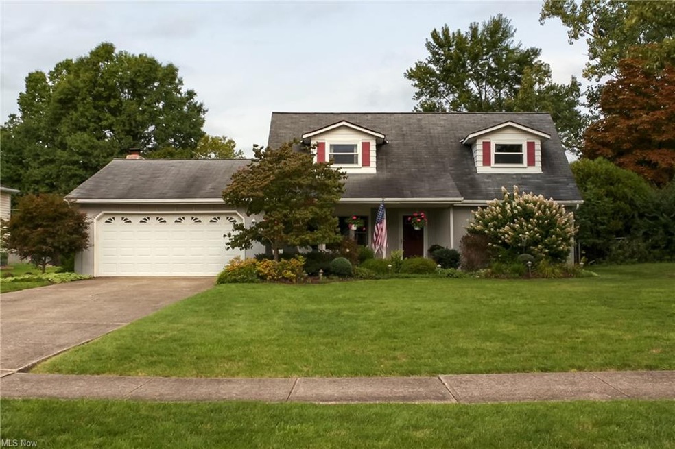 8562 Usher Rd, Olmsted Falls, OH 44138 - photo 1