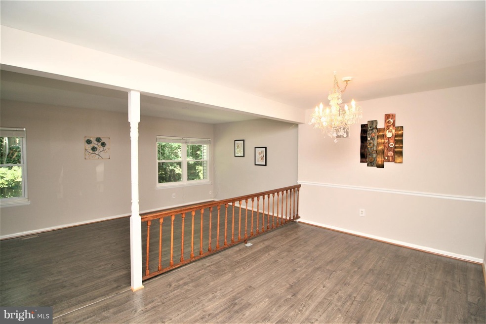 11529 Summer Oak Dr, Germantown, MD 20874 - photo 1