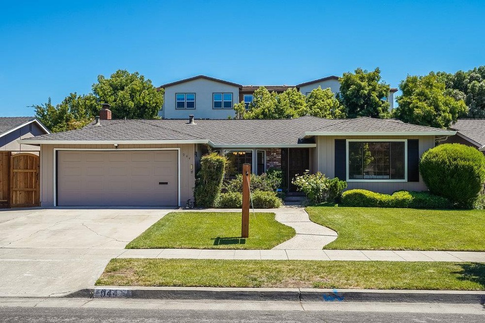944 Knollfield Way, San Jose, CA 95136 - photo 1