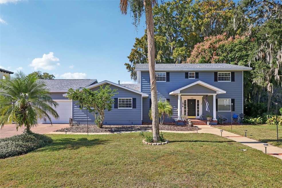 1105 S 9th St, Leesburg, FL 34748 - photo 1