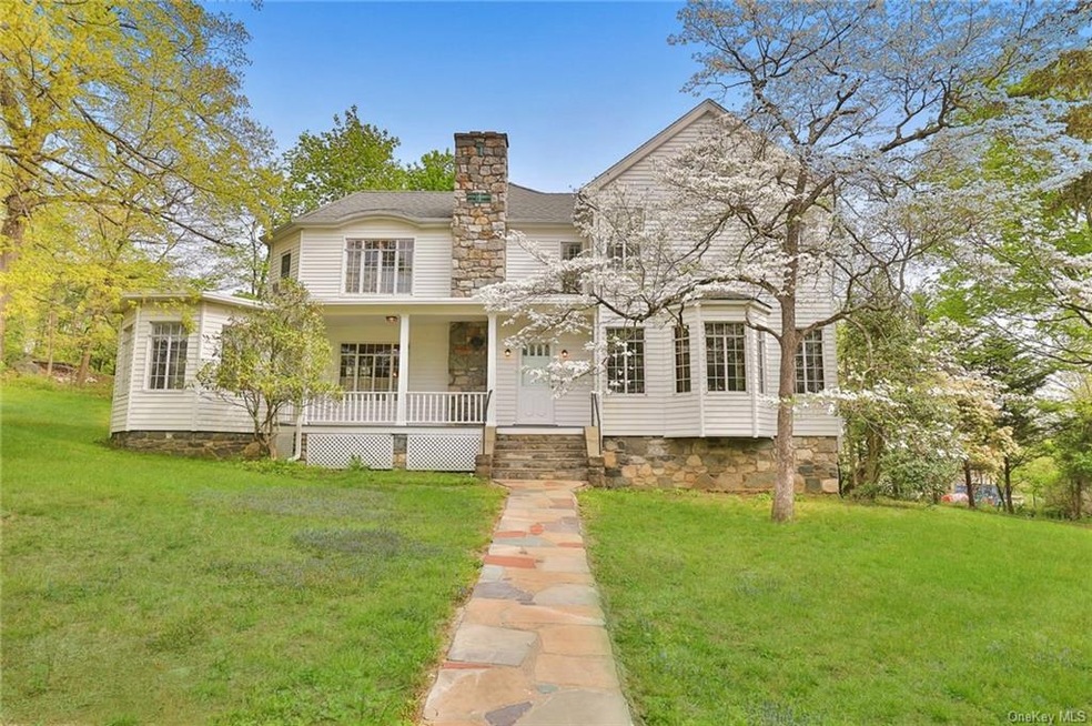 1804 Crawford Rd, Mohegan Lake, NY 10547 - photo 1