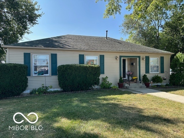 2404 N Cherry St, Columbus, IN 47201 - photo 1