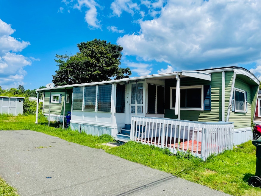 64 Cheyenne Rd, East Hartford, CT 06118 - photo 1