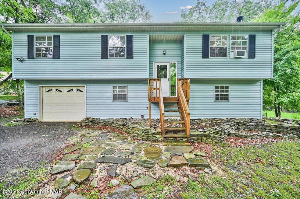 2208 Cramer Rd, Bushkill, PA 18324 - photo 1