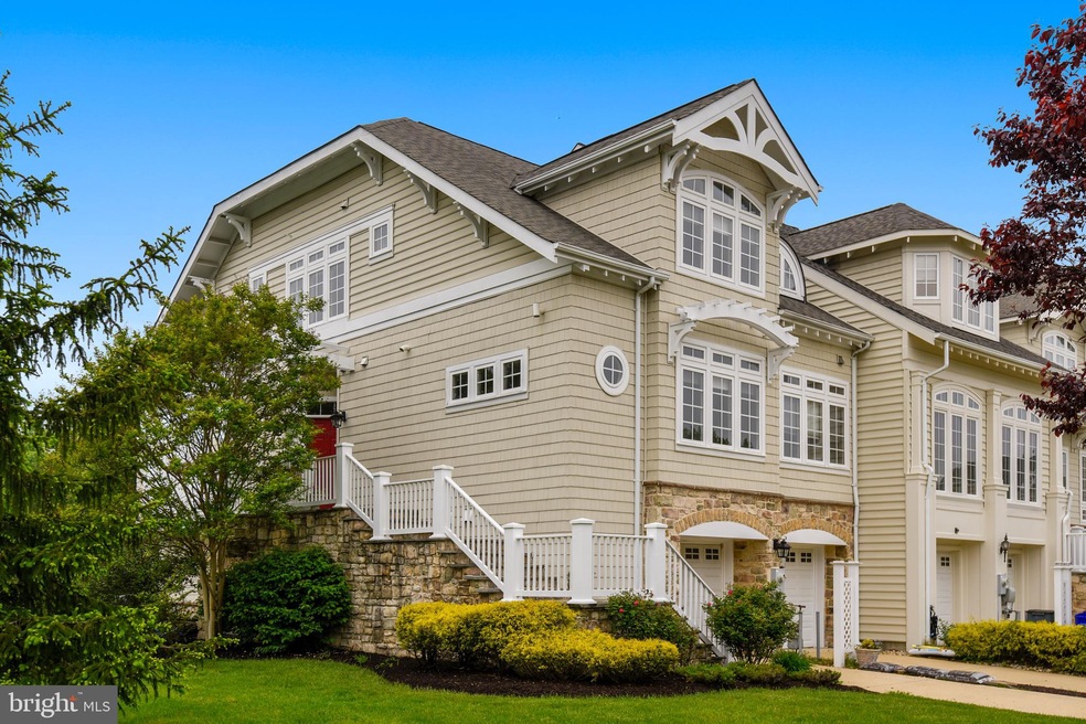 8749 Boulder Ridge Rd, Laurel, MD 20723 - photo 1