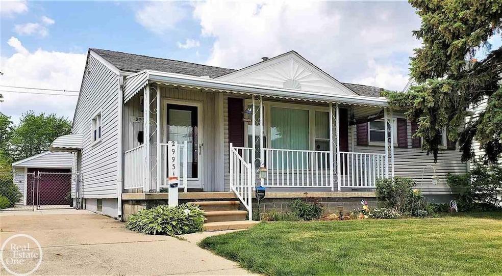 29931 Commonwealth St, Roseville, MI 48066 - photo 1