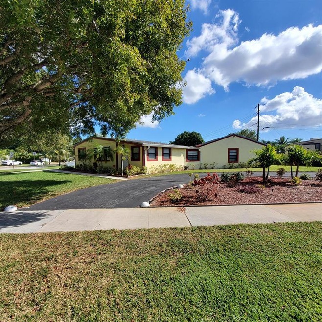 Sold $330,000 • Co-Listing Agent