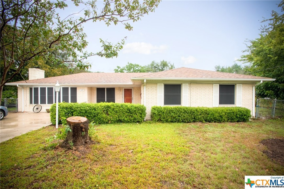 124 Wolf Rd, Copperas Cove, TX 76522 - photo 1