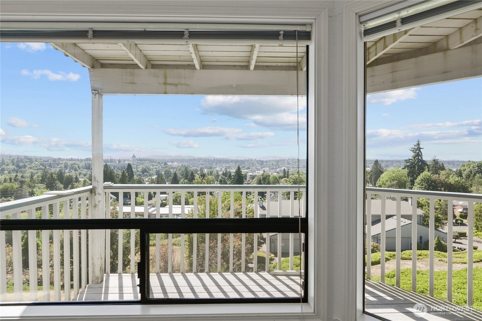 813 Mccormick St SE unit A, Olympia, WA 98501 - photo 1