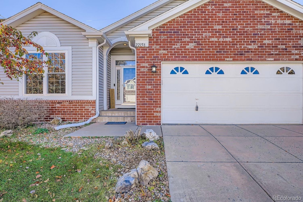 Under Contract $585,000