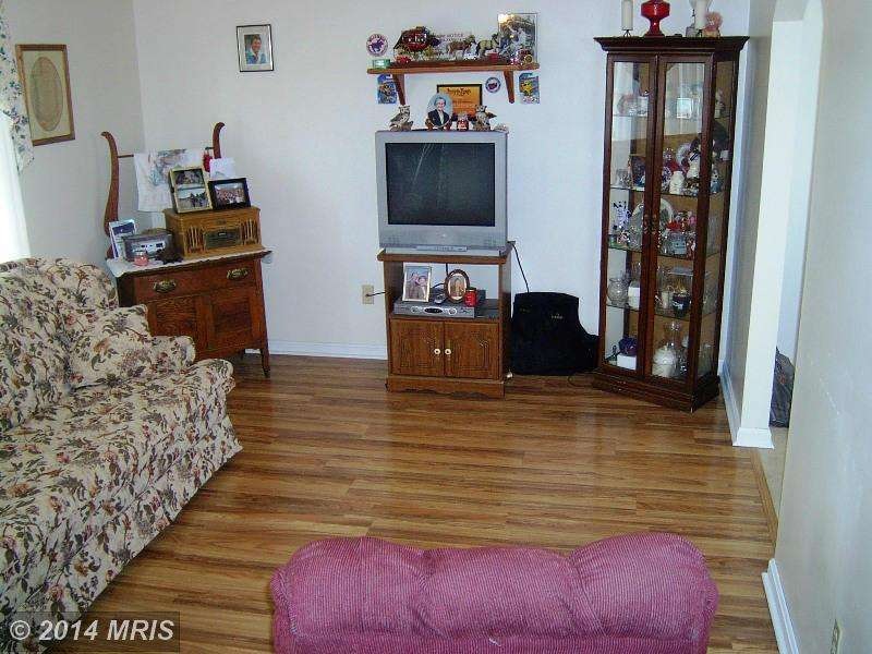 174 Isaac Dr, Bunker Hill, WV 25413 - photo 1