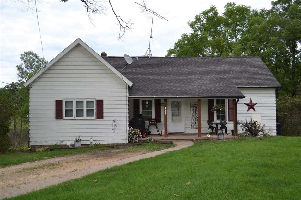 111 Wisconsin St, Camp Douglas, WI 54618 - photo 1