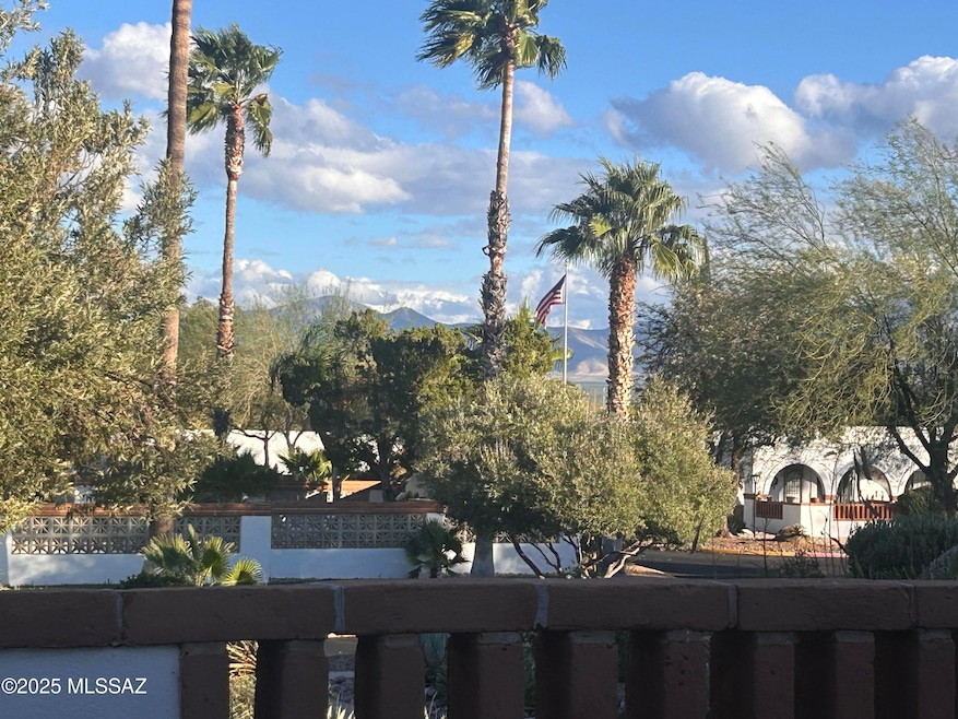 430 S Paseo Sarta unit D, Green Valley, AZ 85614 - photo 1