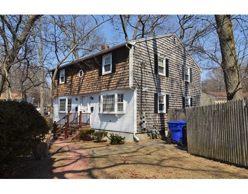 145-147 Oak Crest Dr, Riverside, RI 02915 - photo 1