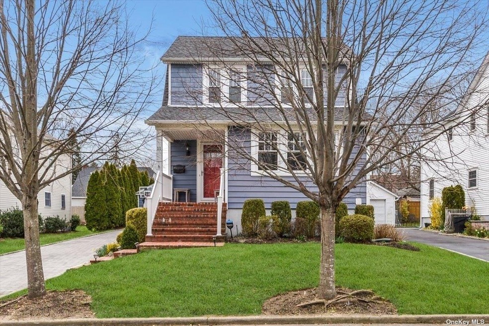 11 Sheppard St, Glen Head, NY 11545 - photo 1