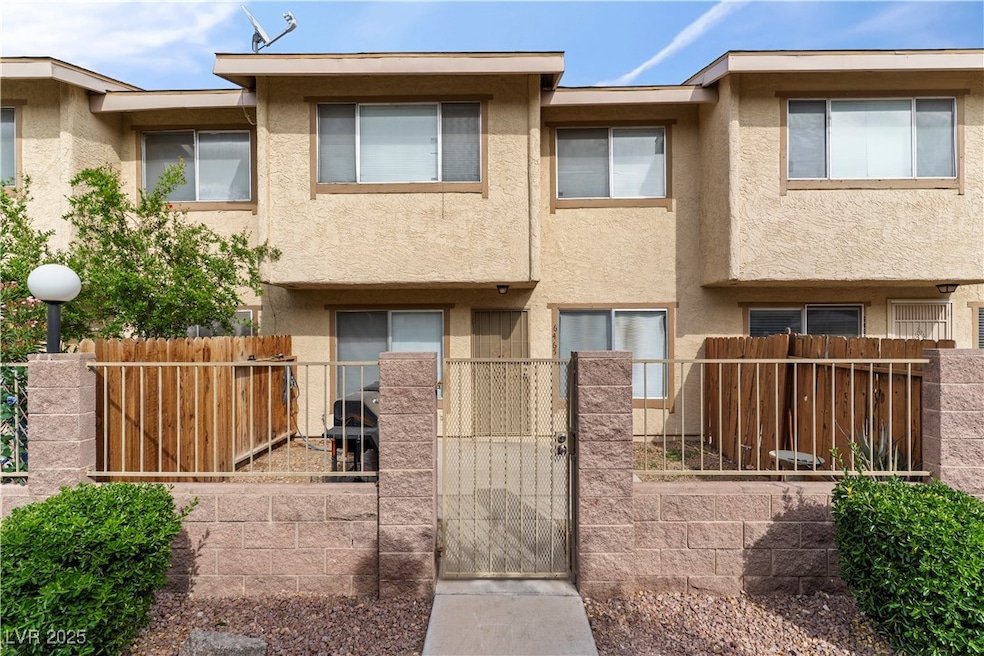 6465 Big Pine Way, Las Vegas, NV 89108 - photo 1