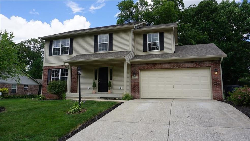 1047 Charnwood Pkwy, Beech Grove, IN 46107 - photo 1