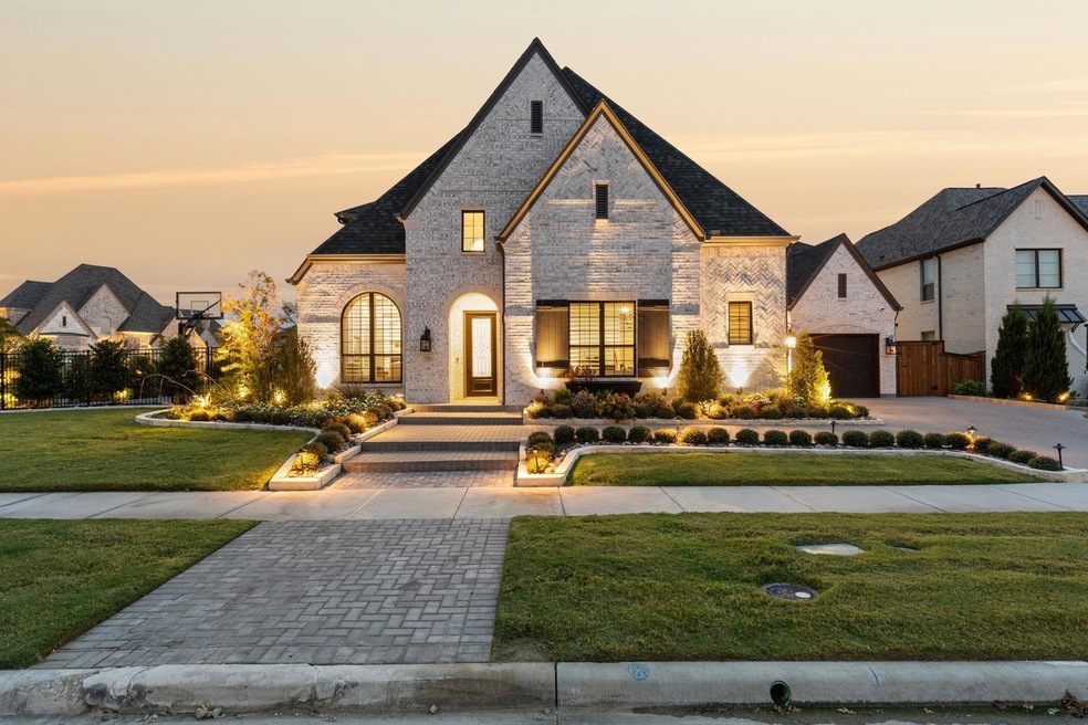 Sold • Co-Listing Agent