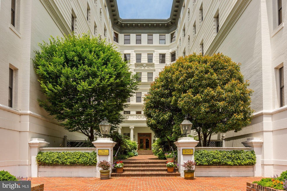 2123 California St NW unit A5, Washington, DC 20008 - photo 1