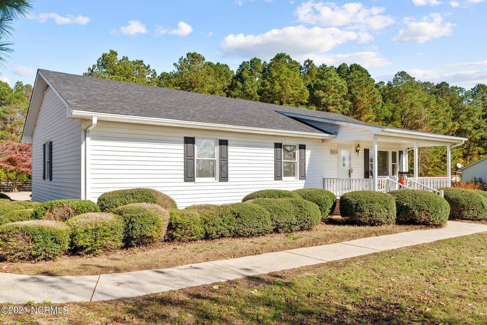 1-web-or-mls-COX_7125