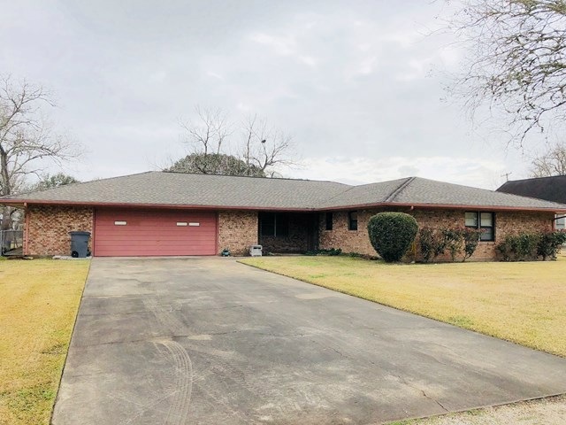 3317 Avenue J, Bay City, TX 77414 - photo 1
