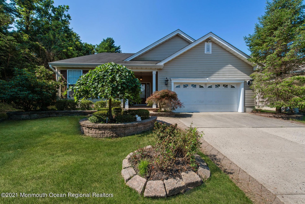 31 Doral Way Neptune City NJ-large-004-0