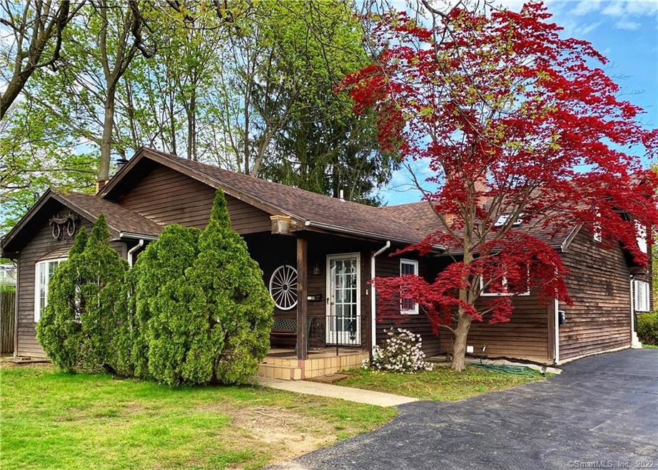 16 Willowbrook Ave unit 3, Stamford, CT 06902 - photo 1