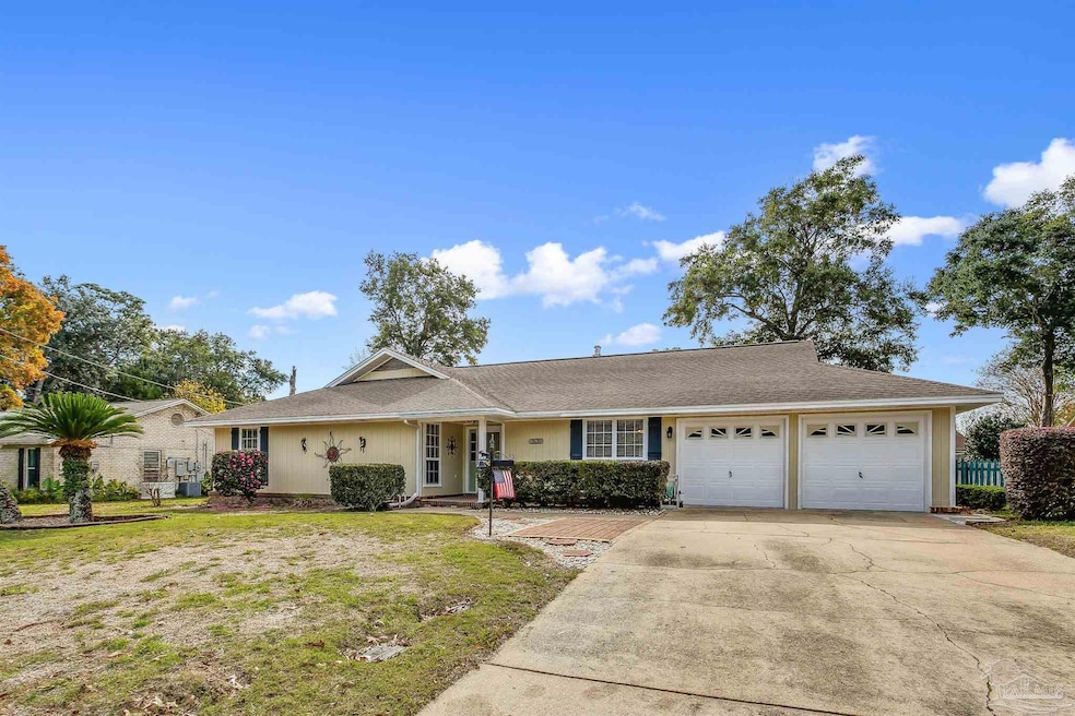 3535 Wimbledon Dr, Pensacola, FL 32504 - photo 1