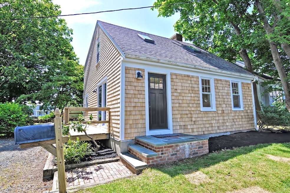 10 Standish Ave, Scituate, MA 02066 - photo 1