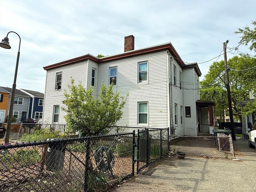 6 Reed Ct unit L1, Somerville, MA 02145 - photo 1