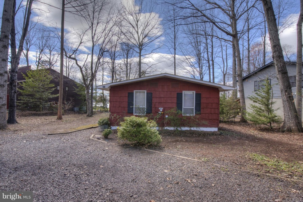 202 Mt Pleasant Dr, Locust Grove, VA 22508 - photo 1