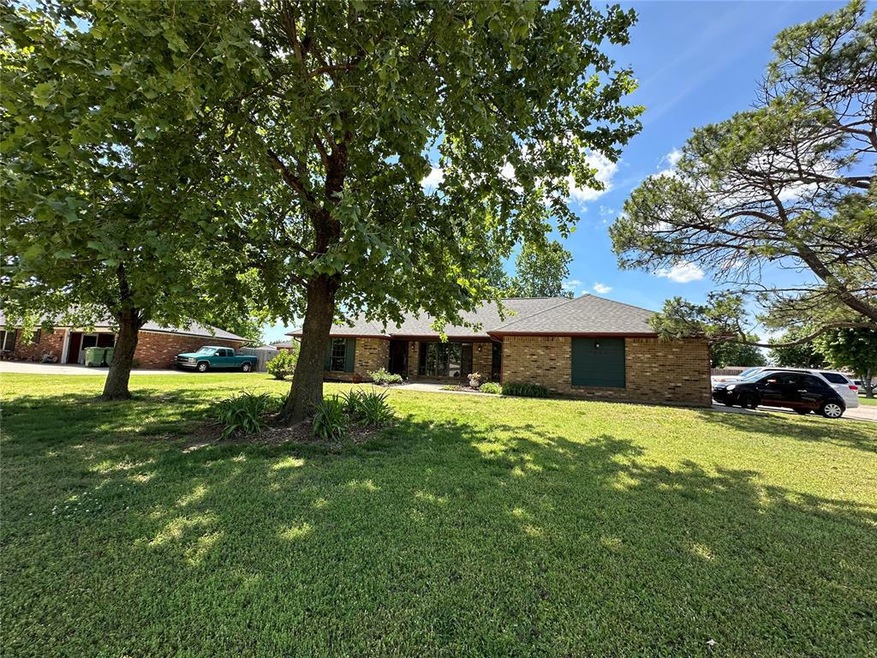 4824 Elk Run, Yukon, OK