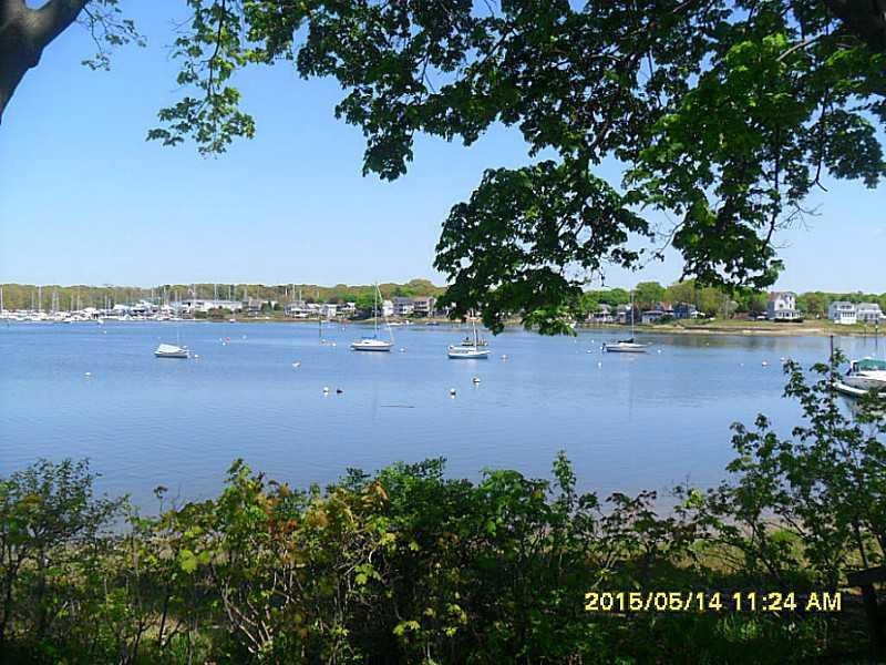 224 Riverside Dr, Riverside, RI 02915 - photo 1