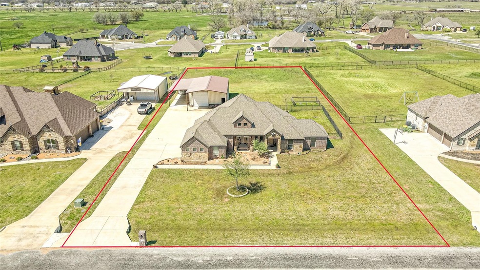 108 Spirit Ct, Weatherford, TX 76087 - photo 1