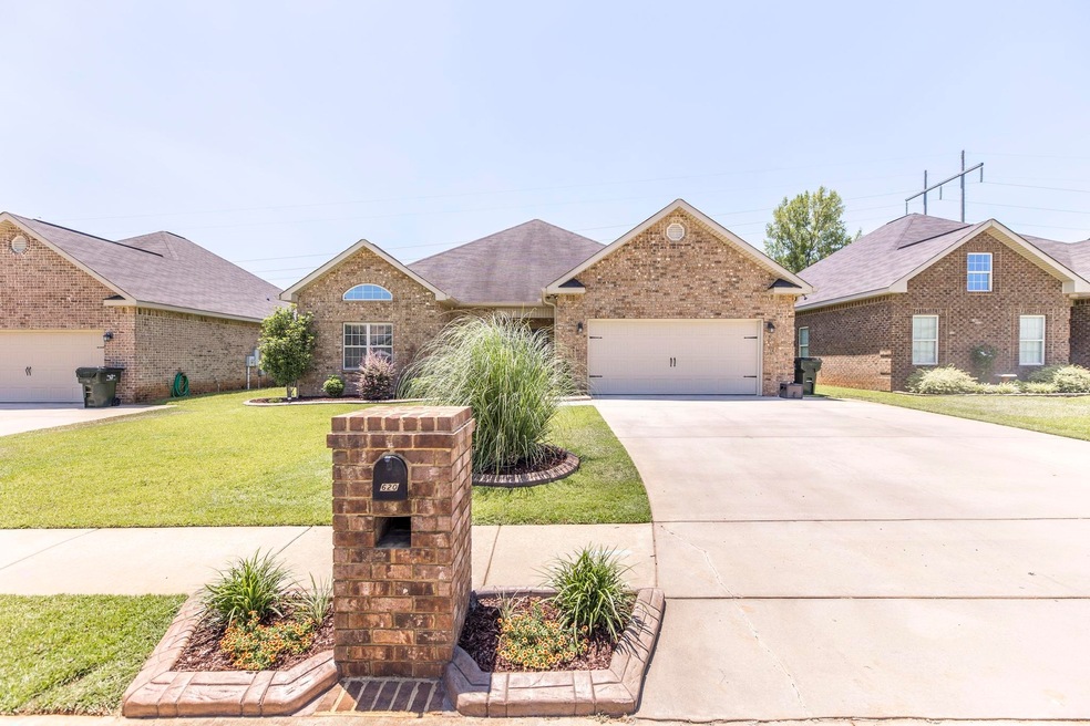 620 Post Oak Way, Warner Robins, GA 31088 - photo 1