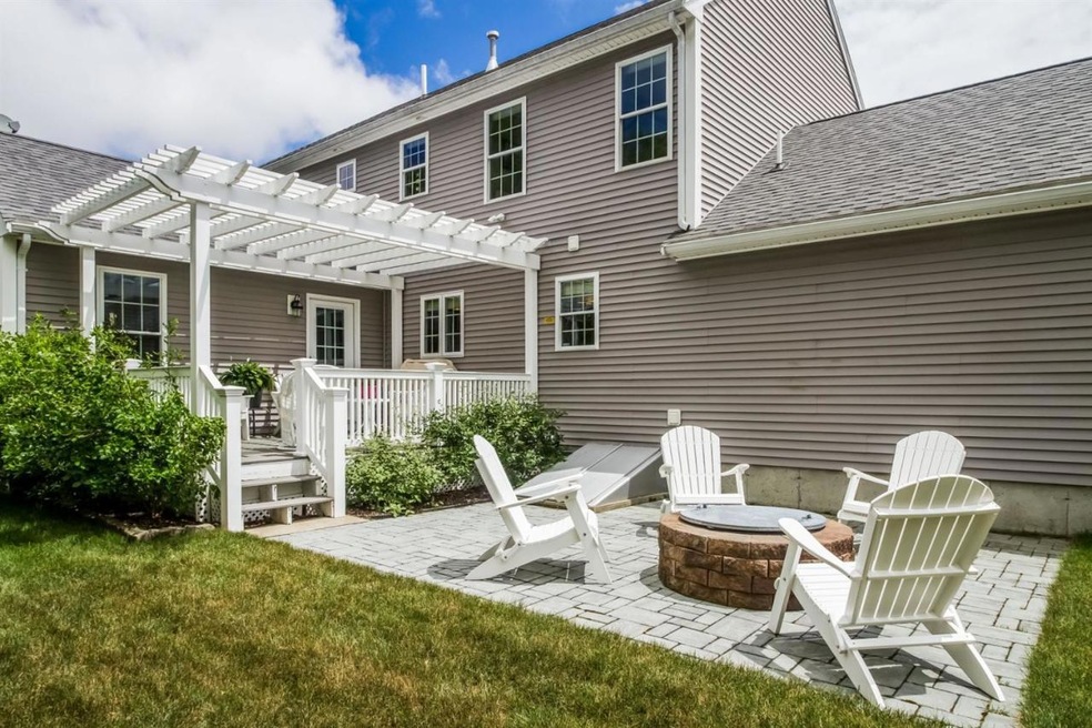 49 Mirasol Dr, Buzzards Bay, MA 02532 - photo 1