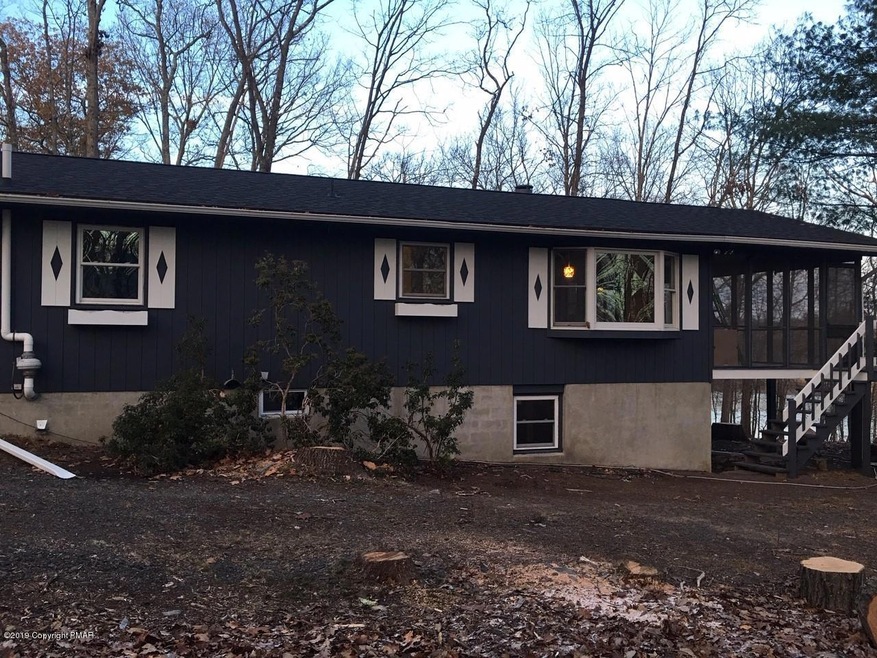 1146 Maple Lake Dr, Bushkill, PA 18324 - photo 1