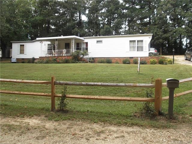 123 Lynnwood Ln, Hendersonville, NC 28792 - photo 1