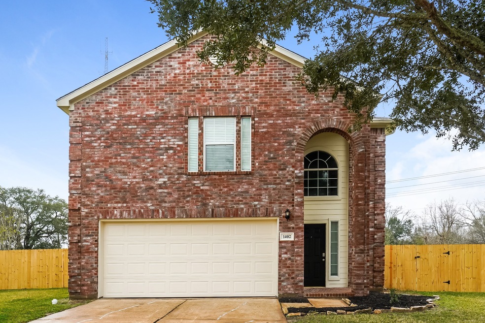 1402 Barras St, Alvin, TX 77511 - photo 1
