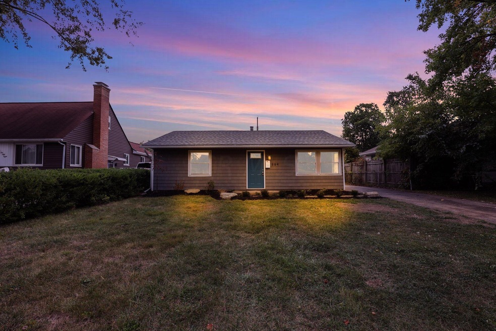 664 Georgian Dr, Columbus, OH 43228 - photo 1