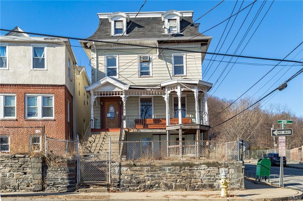 726 John St, Peekskill, NY 10566 - photo 1