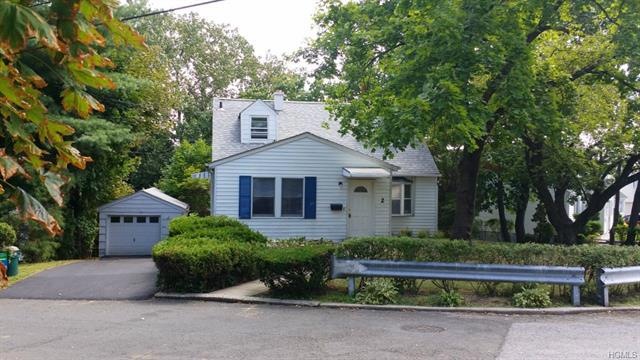 2 Hearthstone Rd, Yonkers, NY 10710 - photo 1