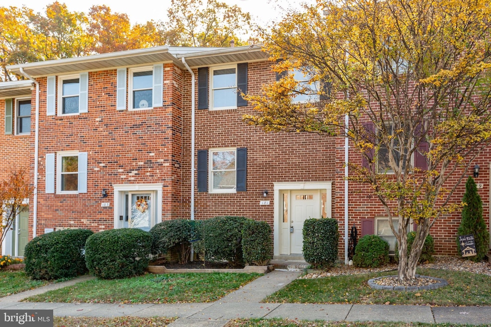 Under Contract $319,900