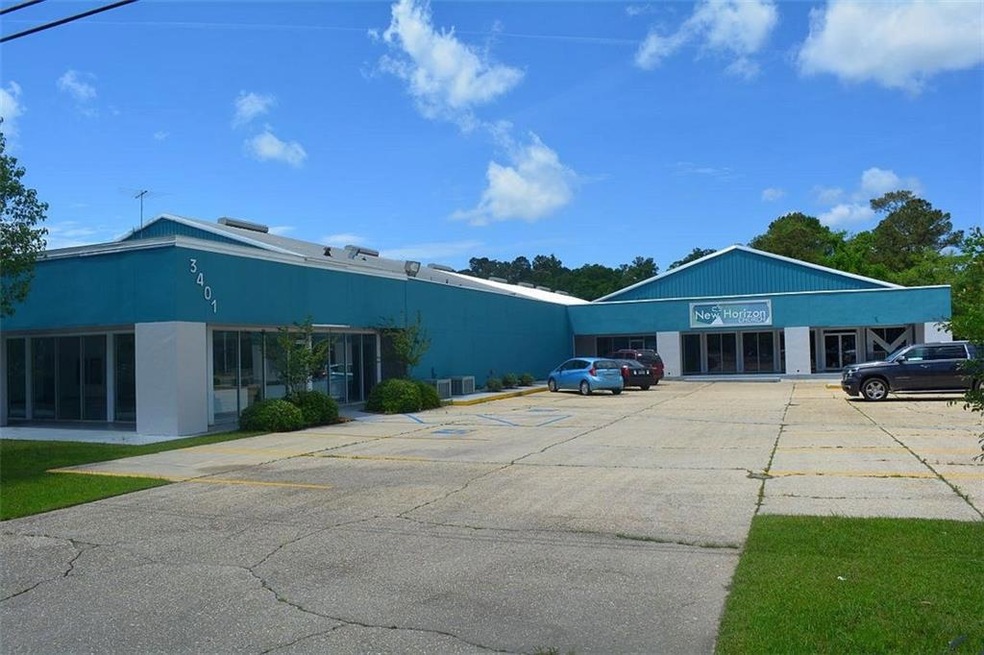 3401 Pontchartrain Dr unit 3, Slidell, LA 70458 - photo 1