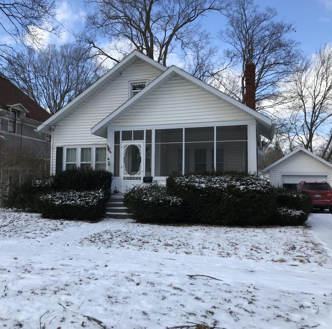 508 W Mansion-1