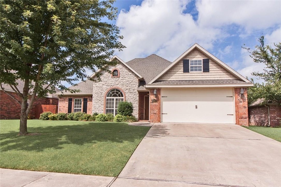 Gorgeous home in Camden Way Subdivision!