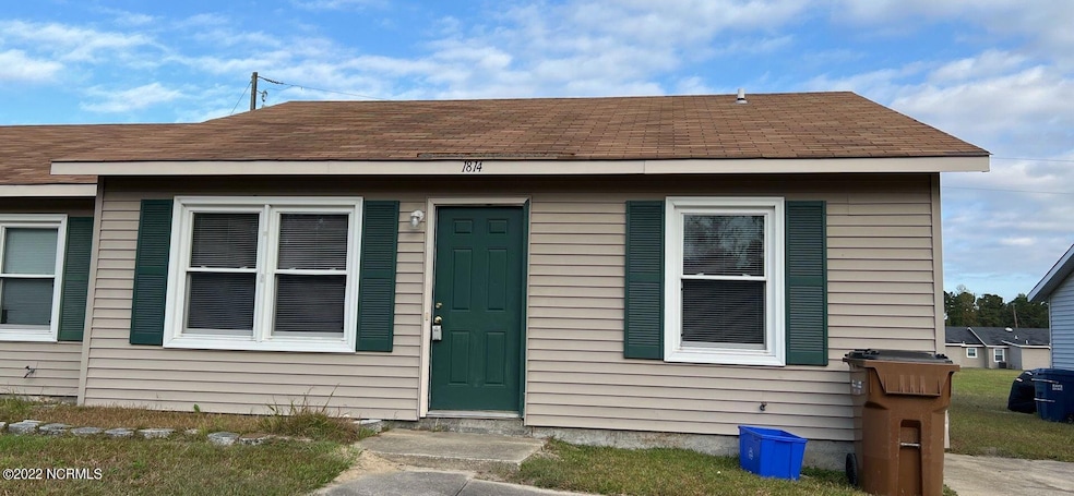 1814 Burgaw Hwy, Jacksonville, NC 28540 - photo 1