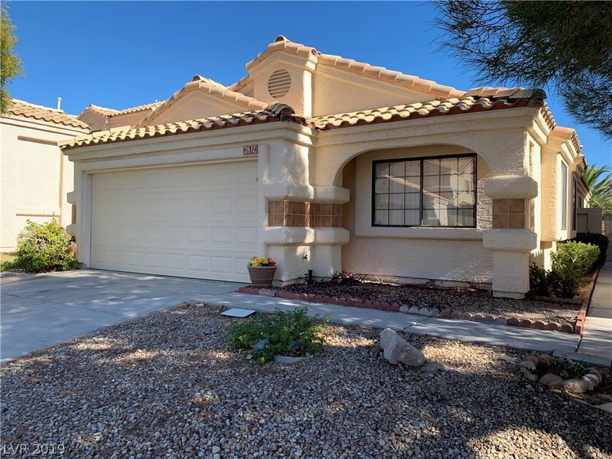 2832 Autumn Haze Ln, Las Vegas, NV 89117 - photo 1