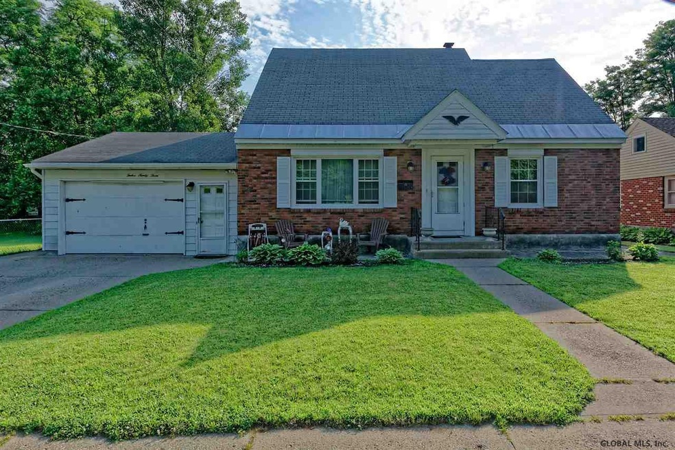 1293 Bradford St, Schenectady, NY 12306 - photo 1