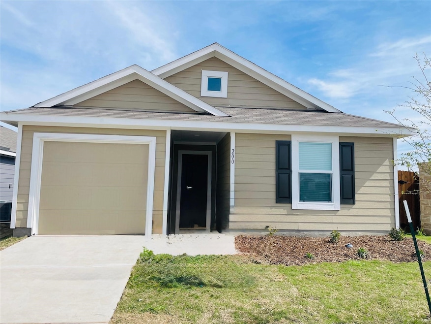 200 Rubylace Dr, Princeton, TX 75407 - photo 1